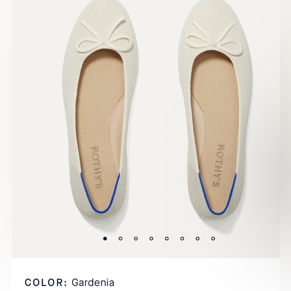 NWOT Rothy's Women's Cream Ballet Flats. Size 9.5
